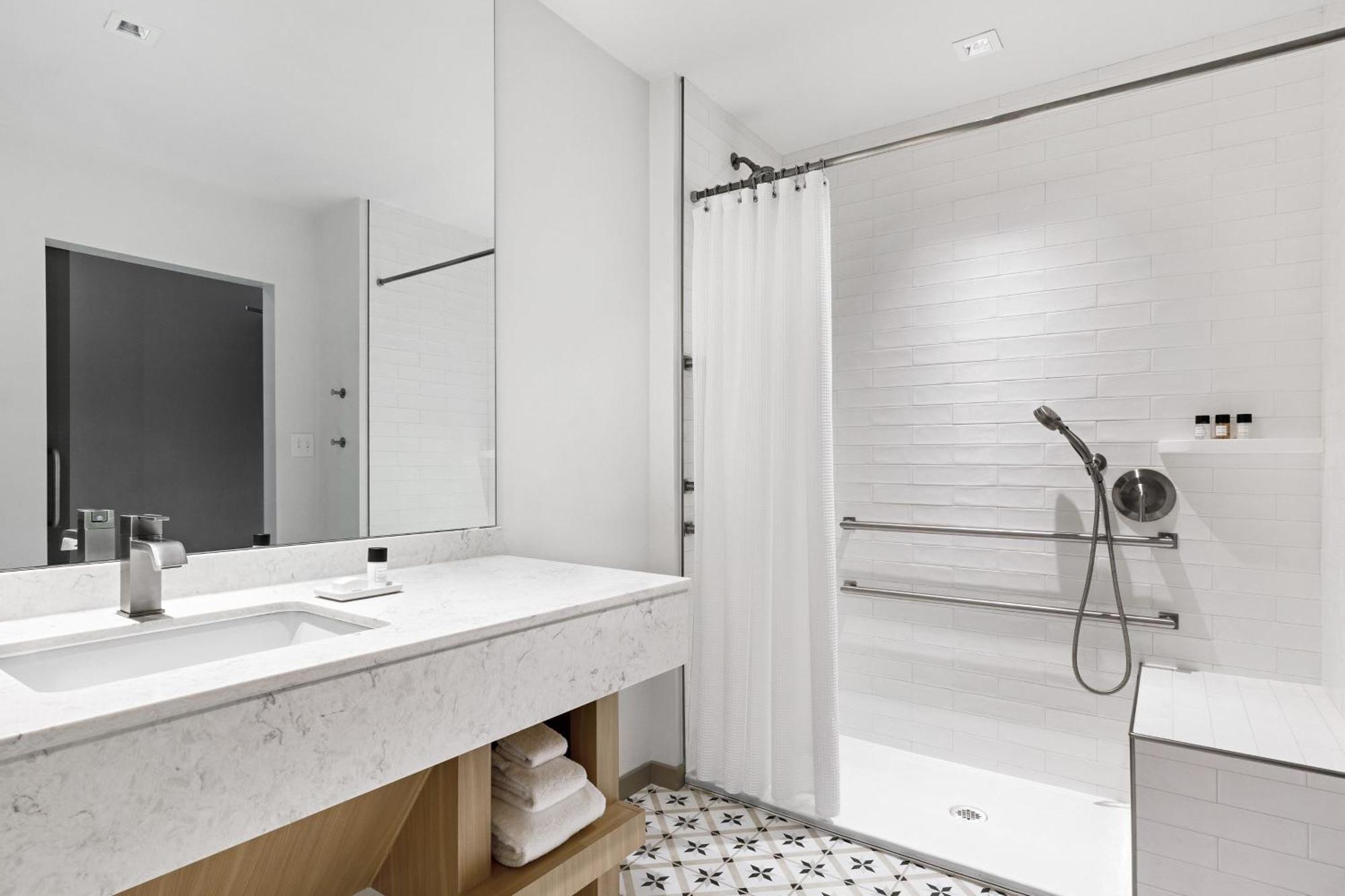 Noun Hotel Norman Extérieur photo